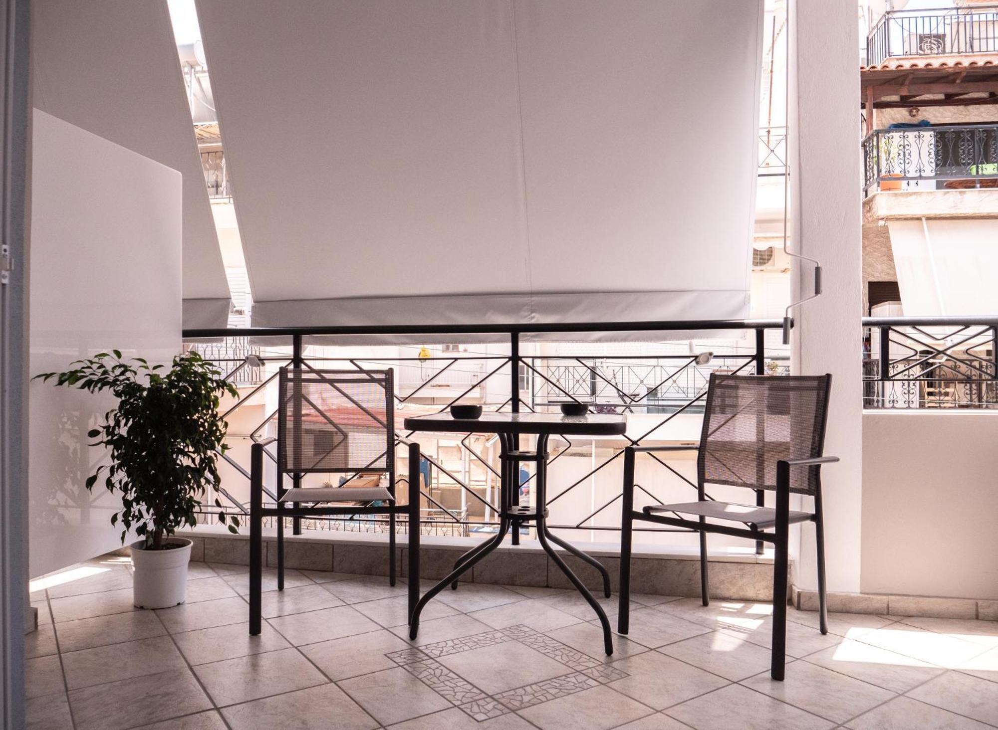 Athina'S Home Piraeus Ngoại thất bức ảnh
